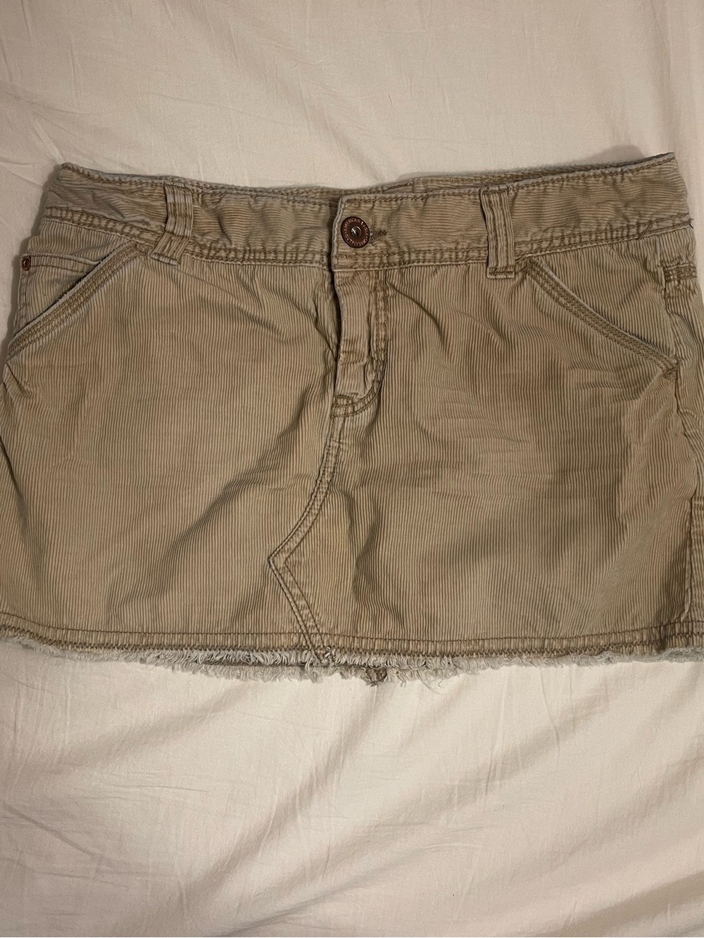 American Eagle Outfitters Beige Low-Rise Mini Skirt